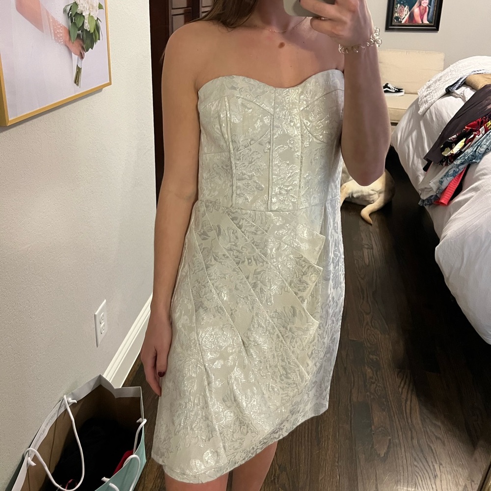 White/Silver Strapless mini Dress